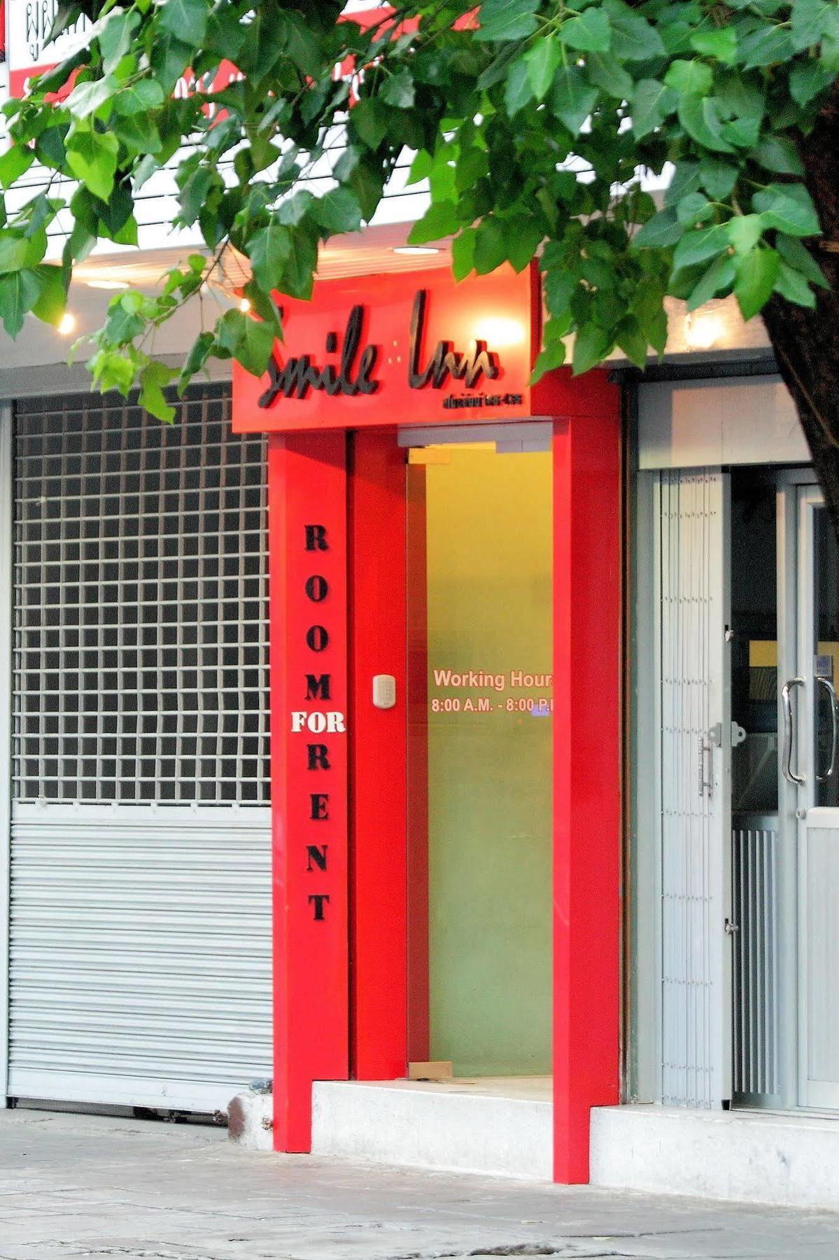 Smile Inn Бангкок Екстер'єр фото